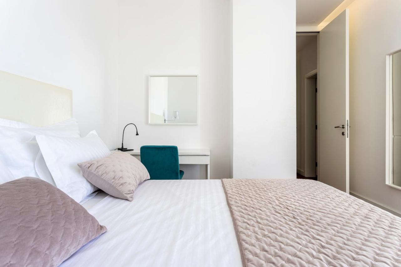 Apartments Blue Maris Znjan Split Bagian luar foto